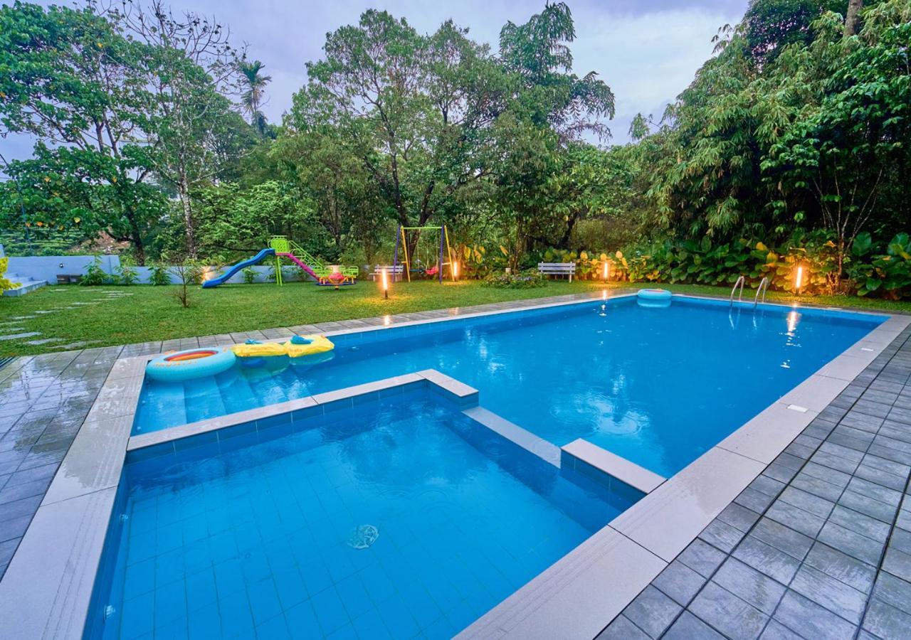 Glen Castle Vagamon Pool Resort By Voye Homes Dış mekan fotoğraf