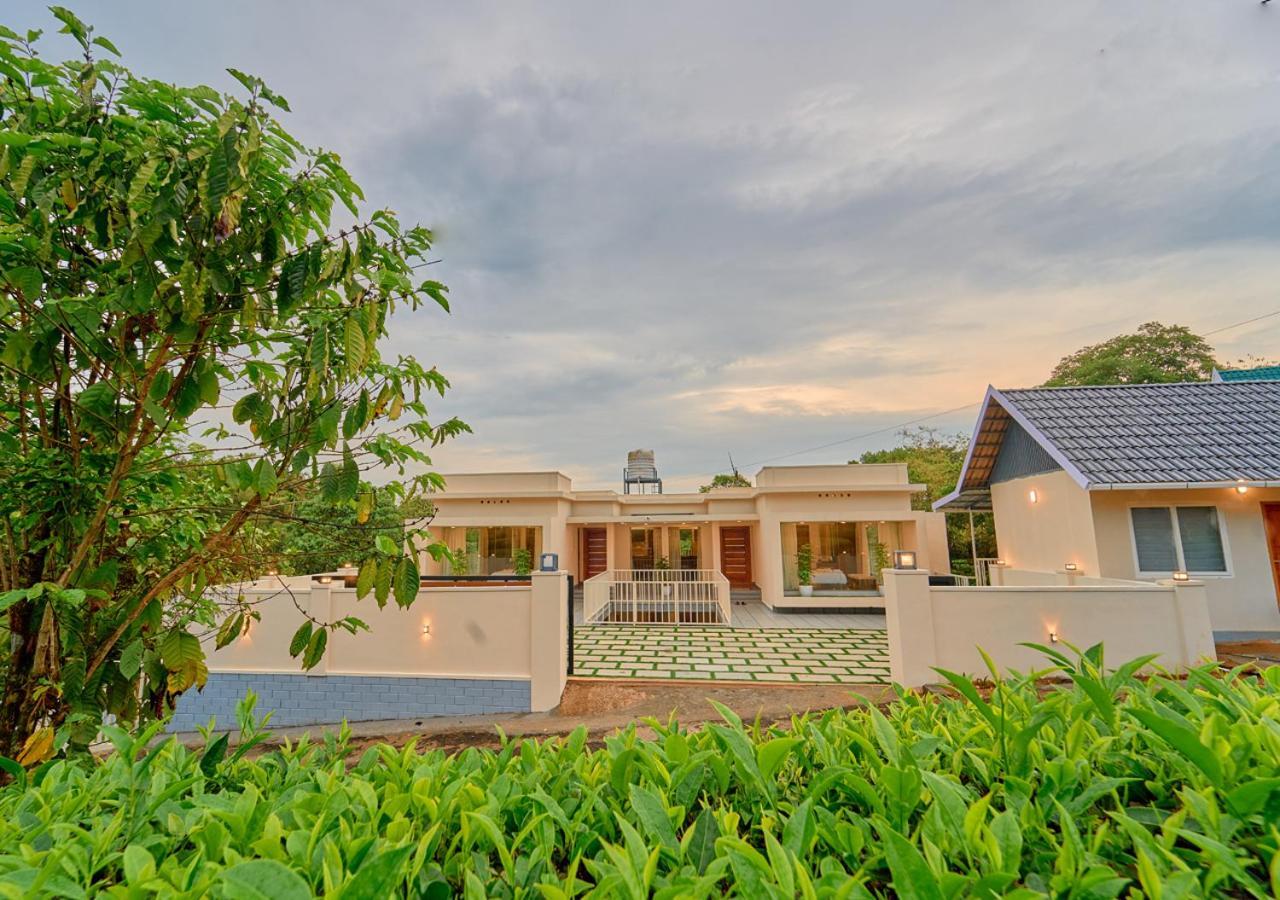 Glen Castle Vagamon Pool Resort By Voye Homes Dış mekan fotoğraf